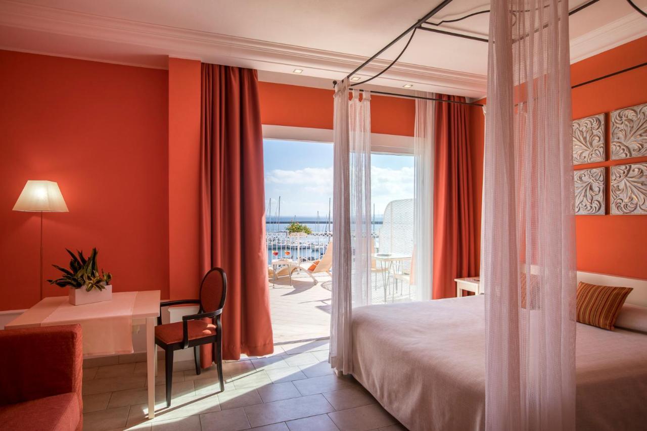 Lu' Hotel Riviera Carloforte  Exteriér fotografie
